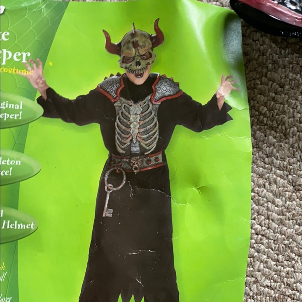 Child size 7-10. Gatekeeper costume